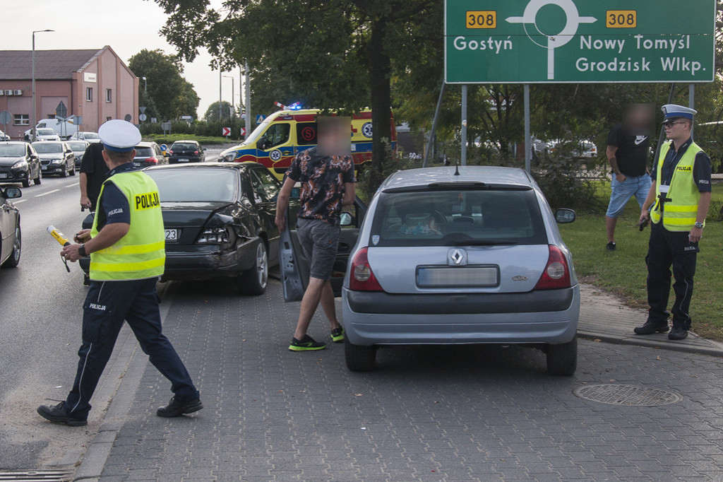 Kolizja na Północnej przy Orlenie