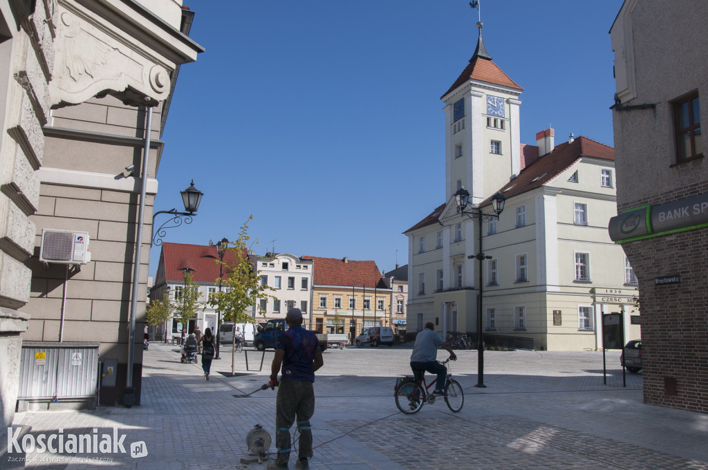 Zdjęto ogrodzenie wokół Rynku!