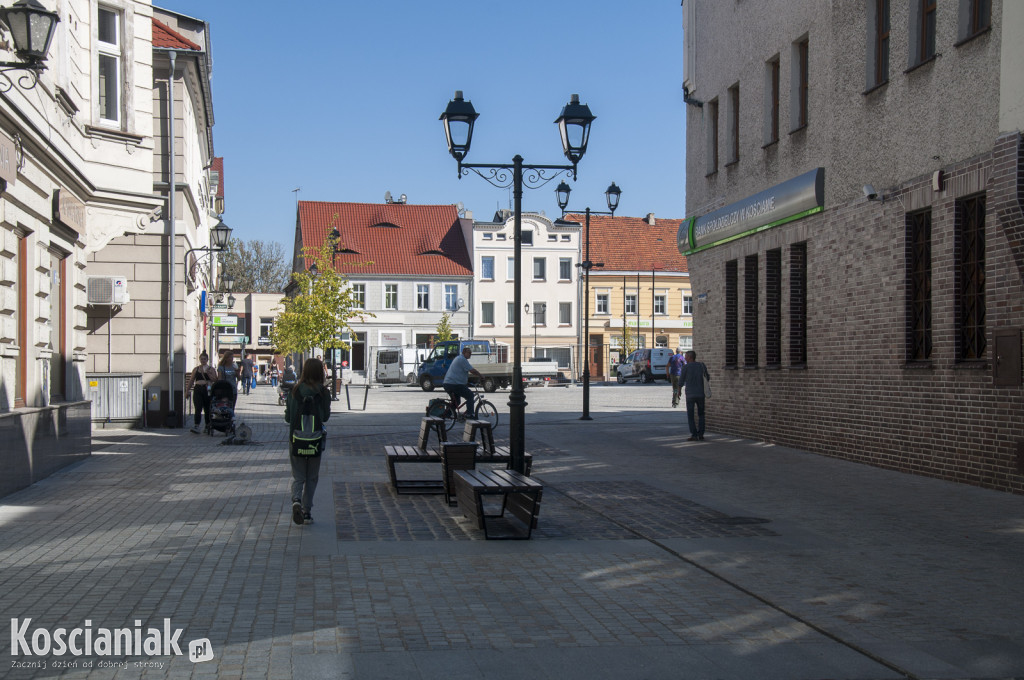 Zdjęto ogrodzenie wokół Rynku!