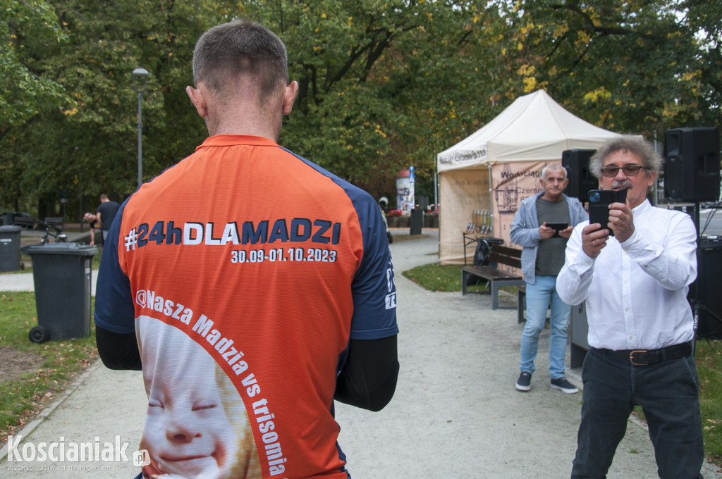 Dominik Wolff rozpoczął 24-godzinny Bieg dla Madzi