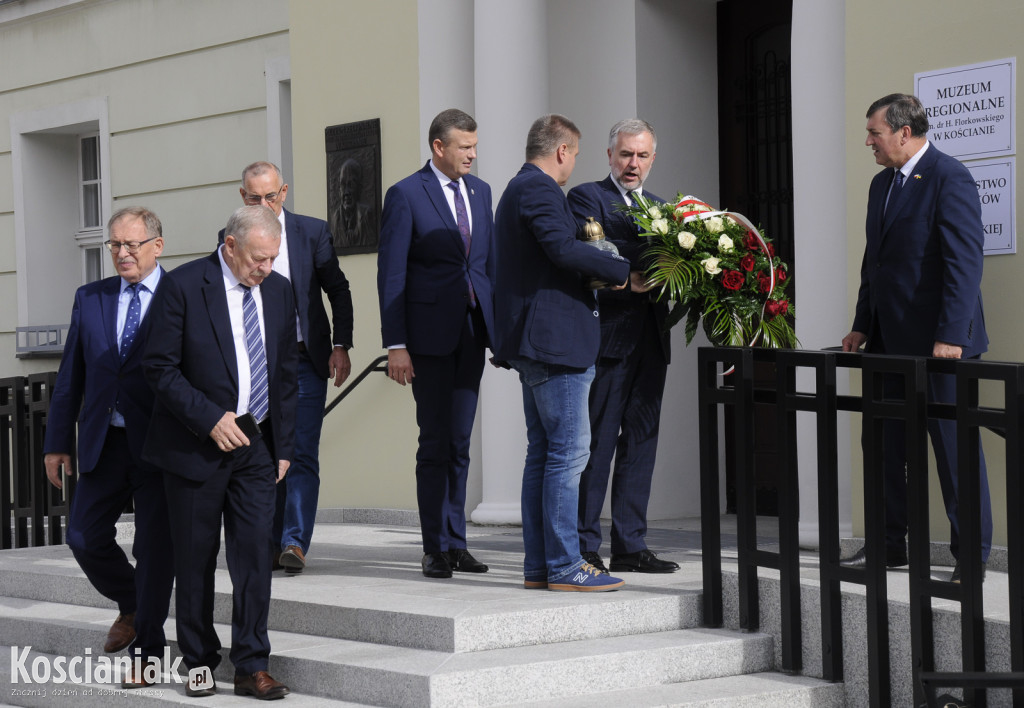 Marszałek i goście wizytowali kościański Rynek