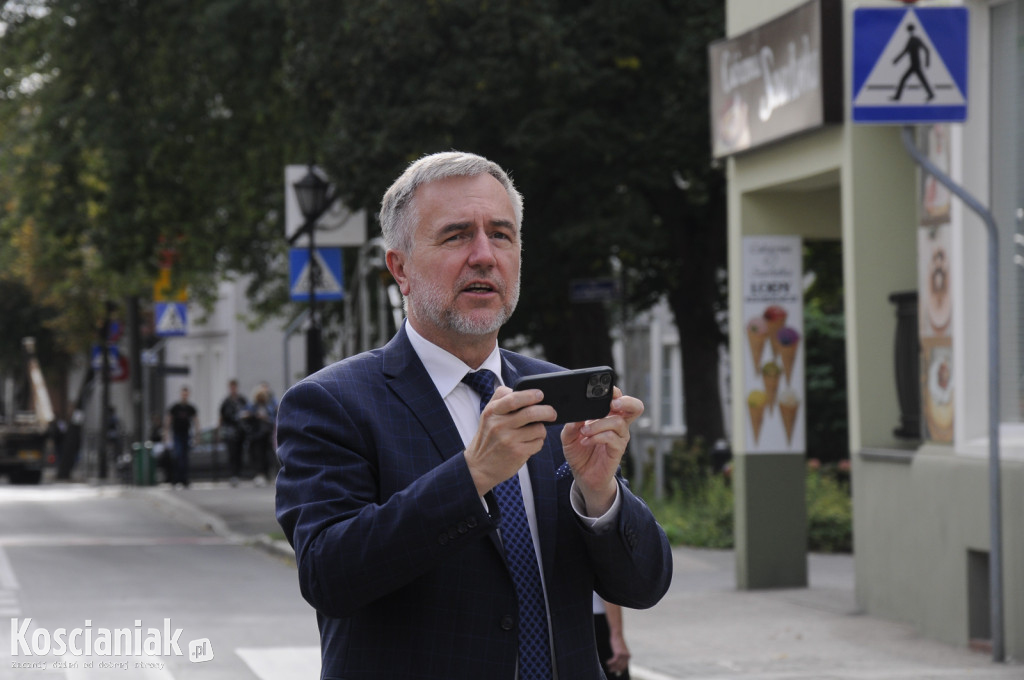 Marszałek i goście wizytowali kościański Rynek