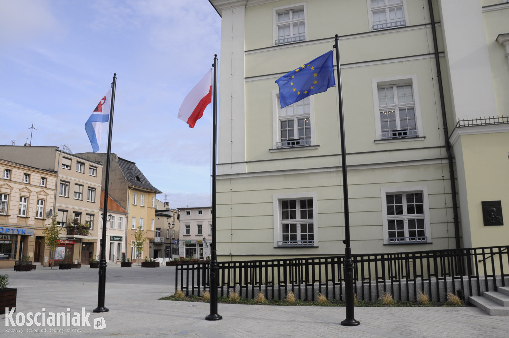 Marszałek i goście wizytowali kościański Rynek