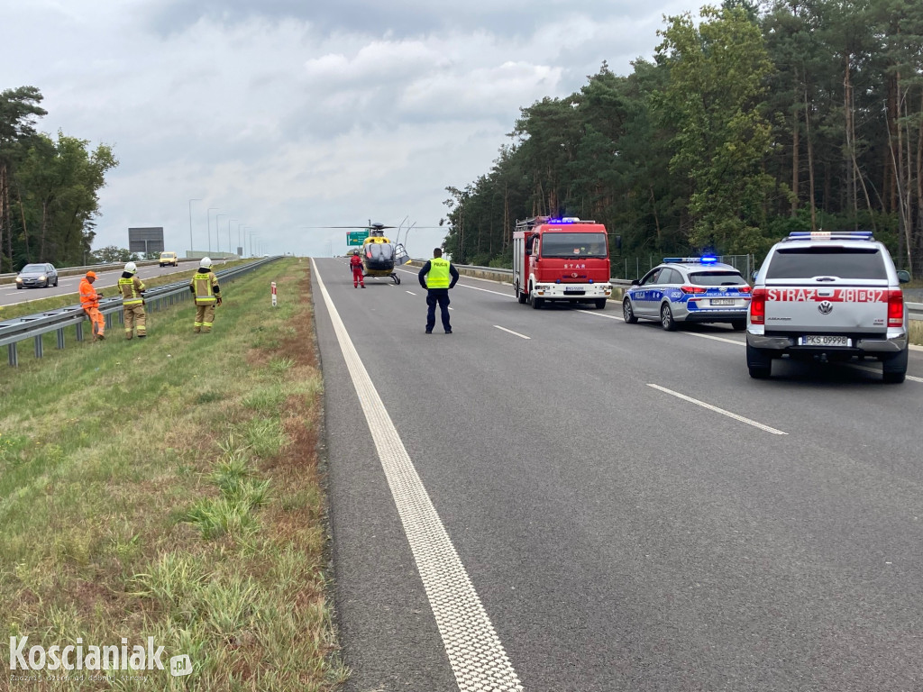 Wypadek na S5. Nie żyje kierowca zmiażdżonego busa