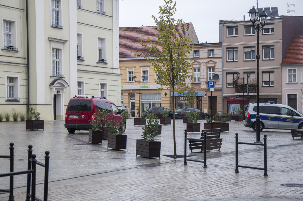 Samochody na Rynku. Uruchomiono organizację ruchu