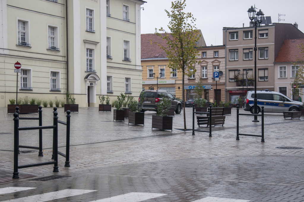 Samochody na Rynku. Uruchomiono organizację ruchu