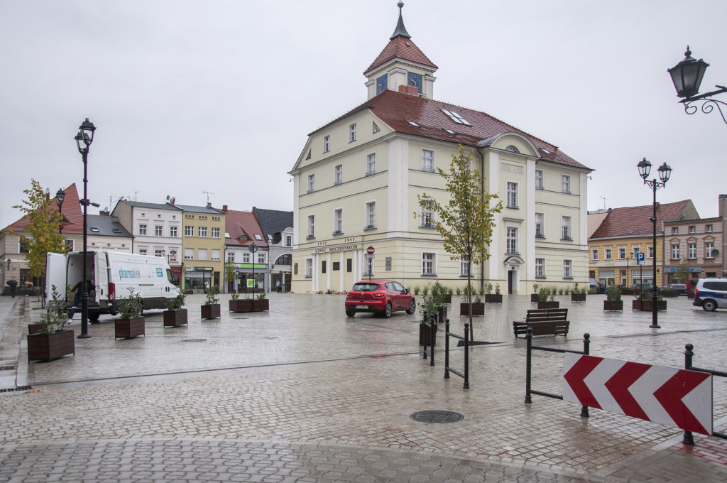 Samochody na Rynku. Uruchomiono organizację ruchu