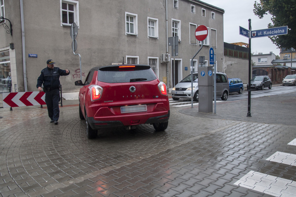 Samochody na Rynku. Uruchomiono organizację ruchu