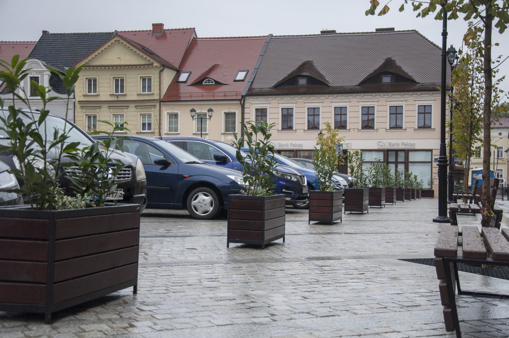 Samochody na Rynku. Uruchomiono organizację ruchu