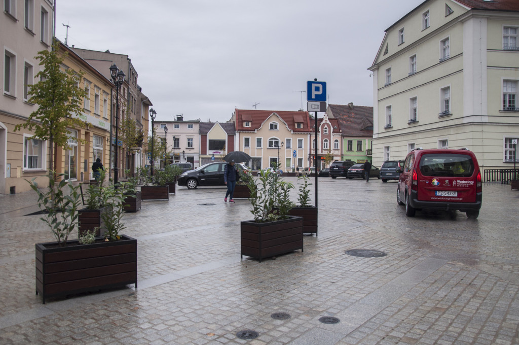 Samochody na Rynku. Uruchomiono organizację ruchu