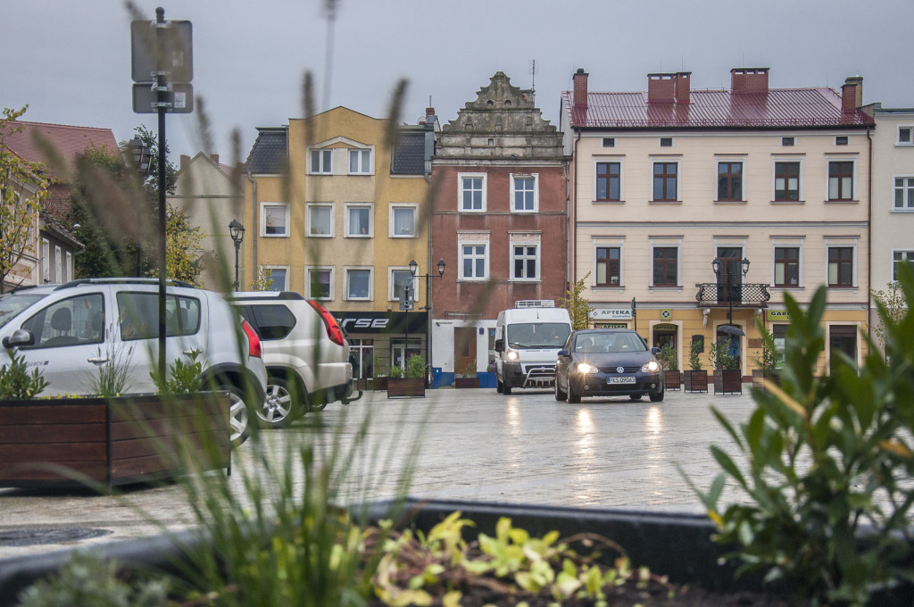 Samochody na Rynku. Uruchomiono organizację ruchu