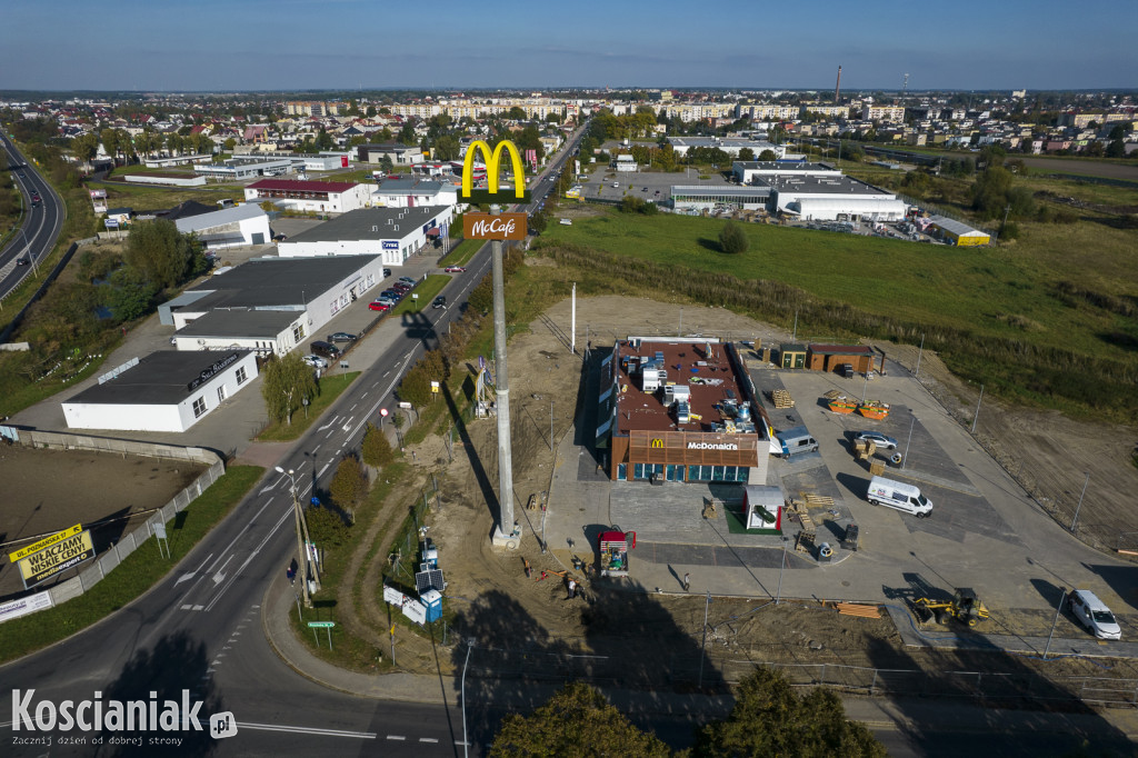 McDonald's coraz bliżej otwarcia a KFC w budowie