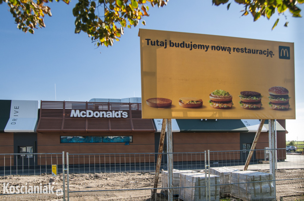 McDonald's coraz bliżej otwarcia a KFC w budowie