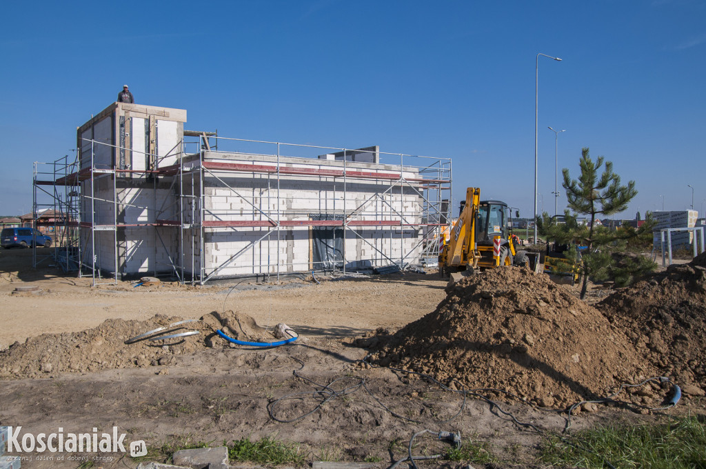 McDonald's coraz bliżej otwarcia a KFC w budowie