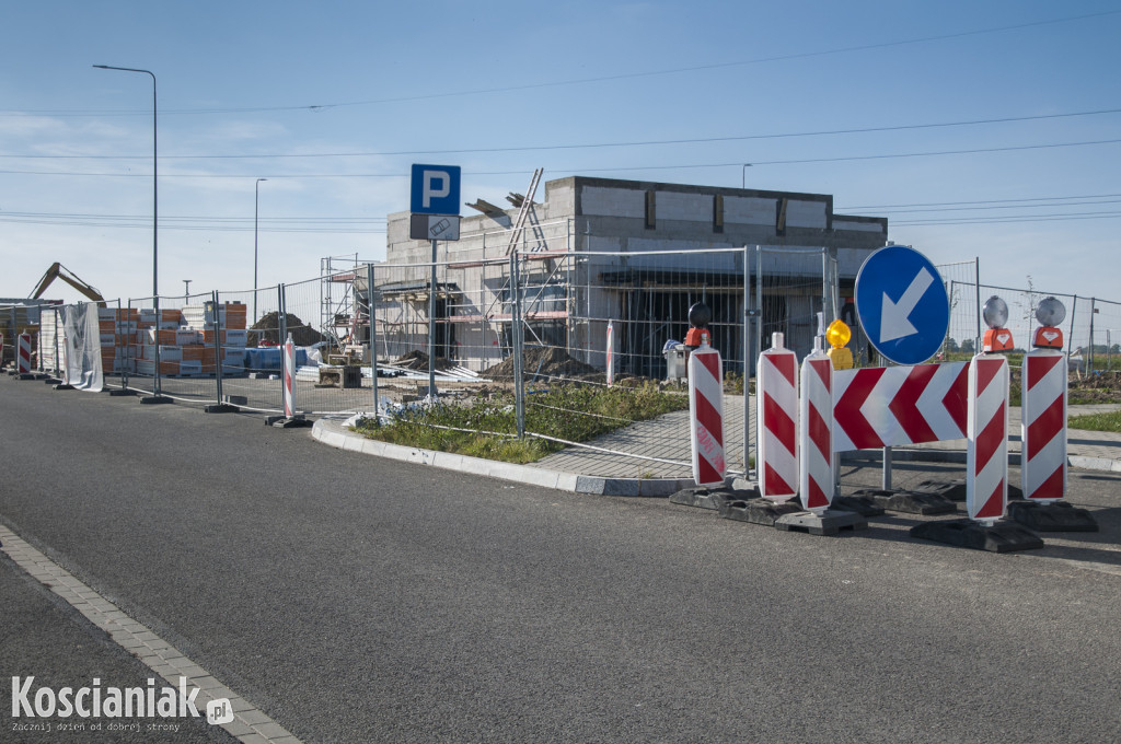 McDonald's coraz bliżej otwarcia a KFC w budowie