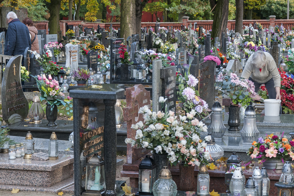 Przygotowania do Wszystkich Świętych
