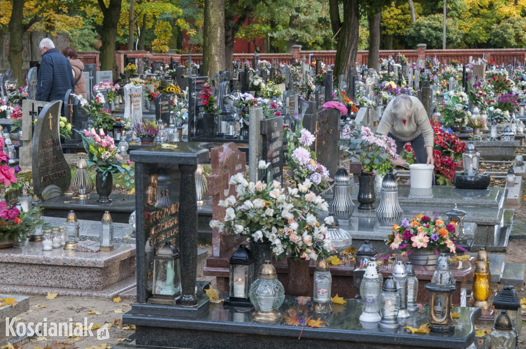 Przygotowania do Wszystkich Świętych