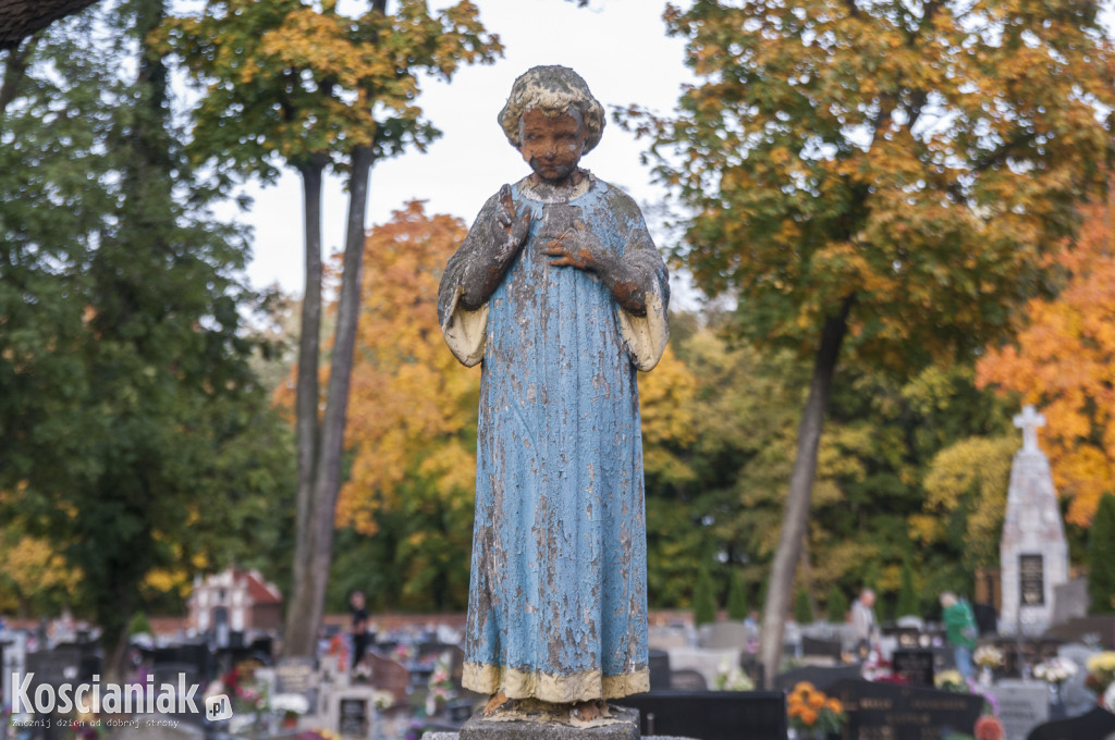 Przygotowania do Wszystkich Świętych