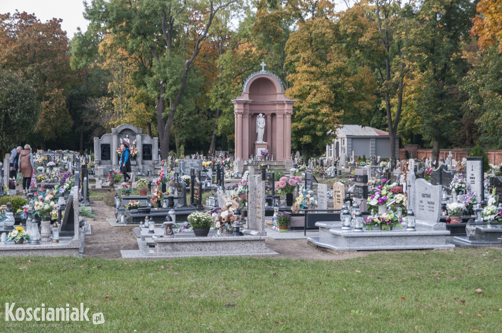 Przygotowania do Wszystkich Świętych