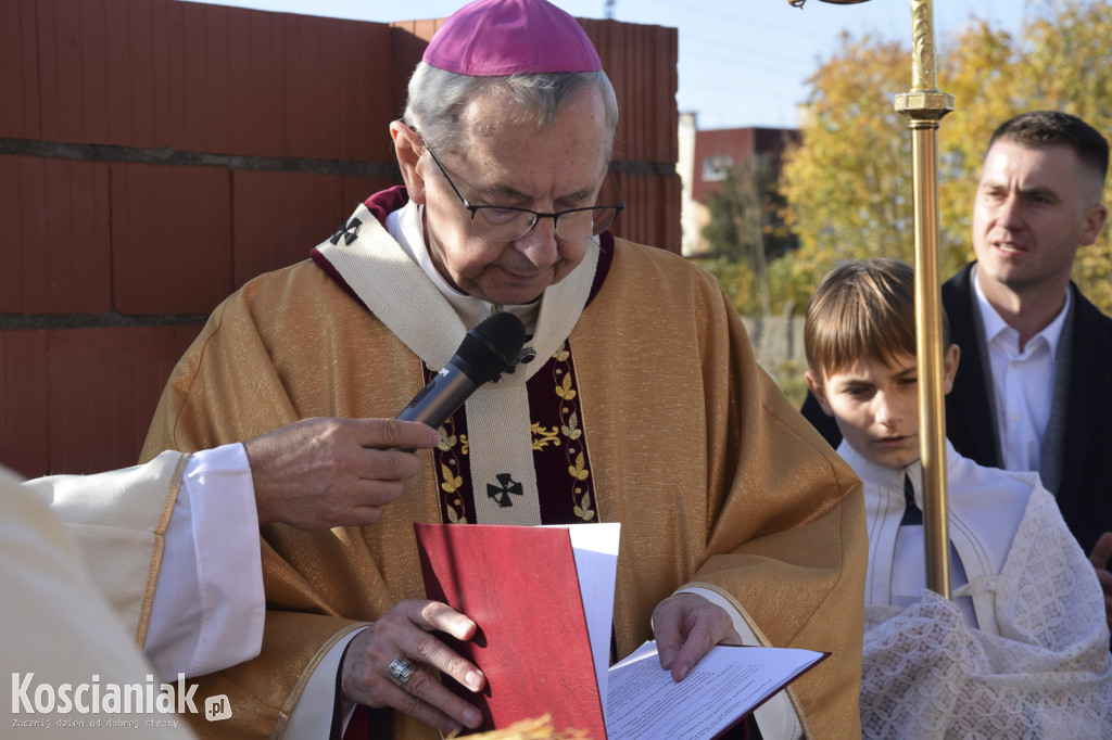 Wmurowano kamień węgielny pod nowy kościół