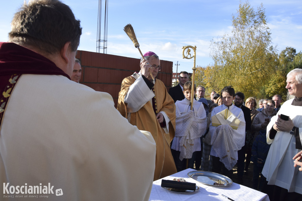 Wmurowano kamień węgielny pod nowy kościół