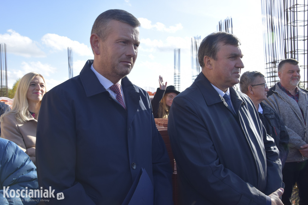 Wmurowano kamień węgielny pod nowy kościół