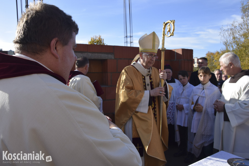 Wmurowano kamień węgielny pod nowy kościół