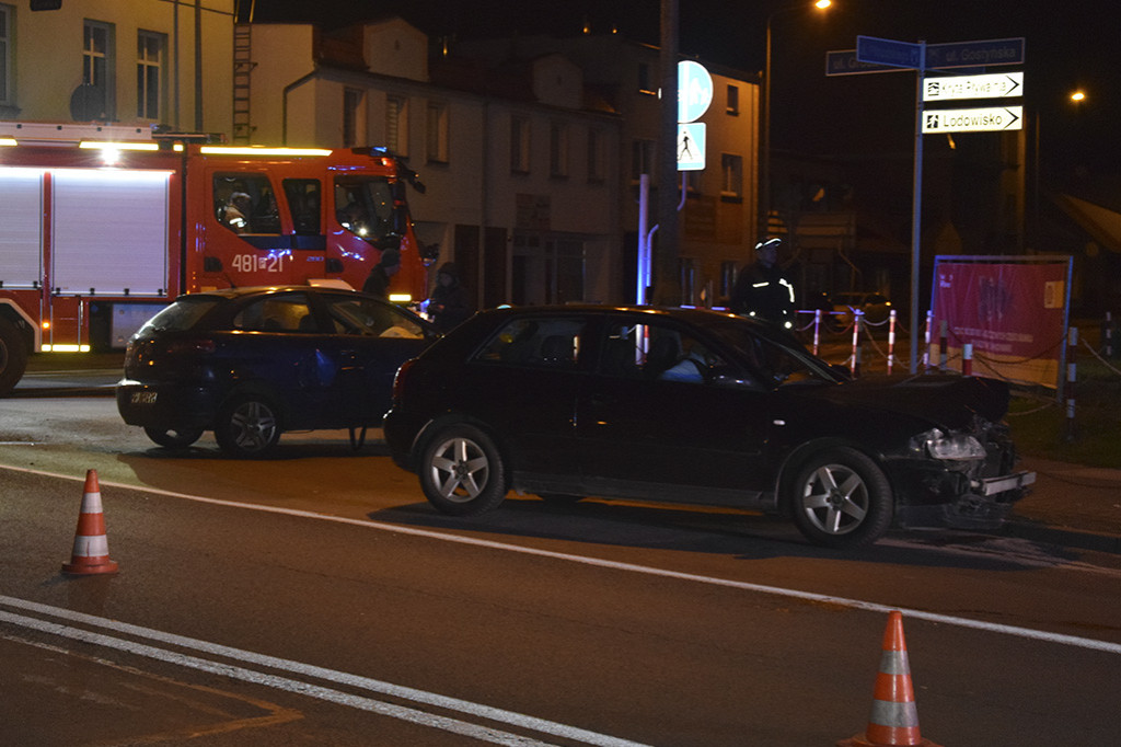 Zderzenie na głównym skrzyżowaniu w Kościanie