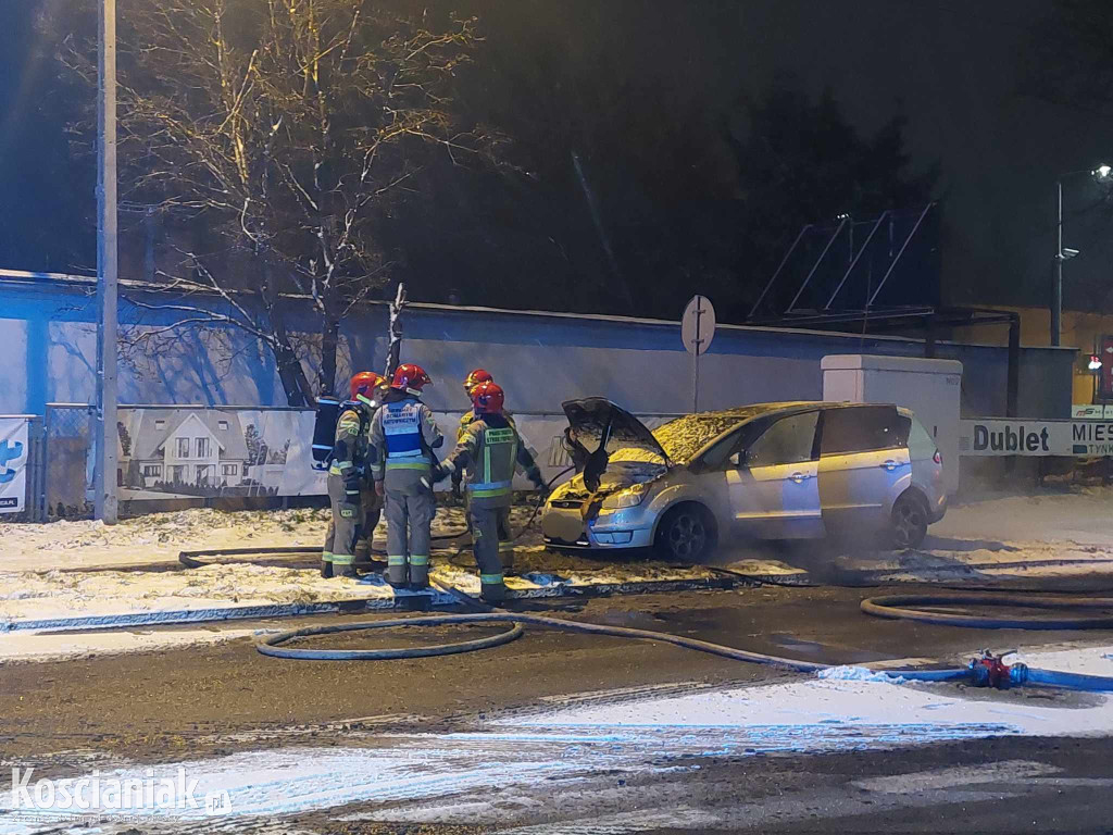 Pożar samochodu na Gostyńskiej