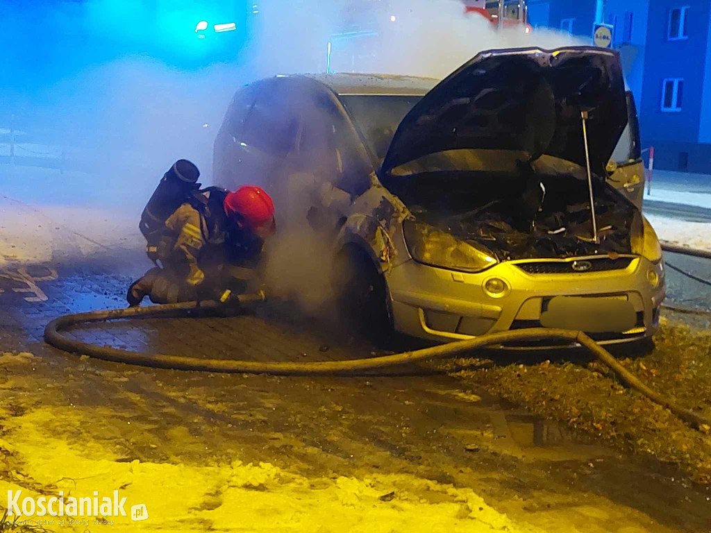 Pożar samochodu na Gostyńskiej