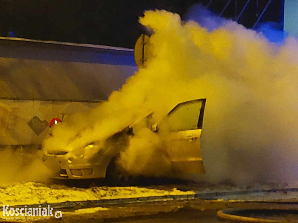 Pożar samochodu na Gostyńskiej