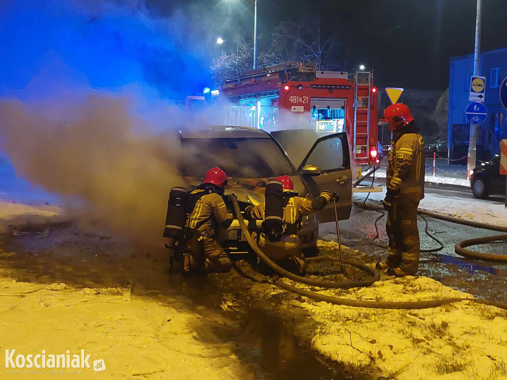 Pożar samochodu na Gostyńskiej