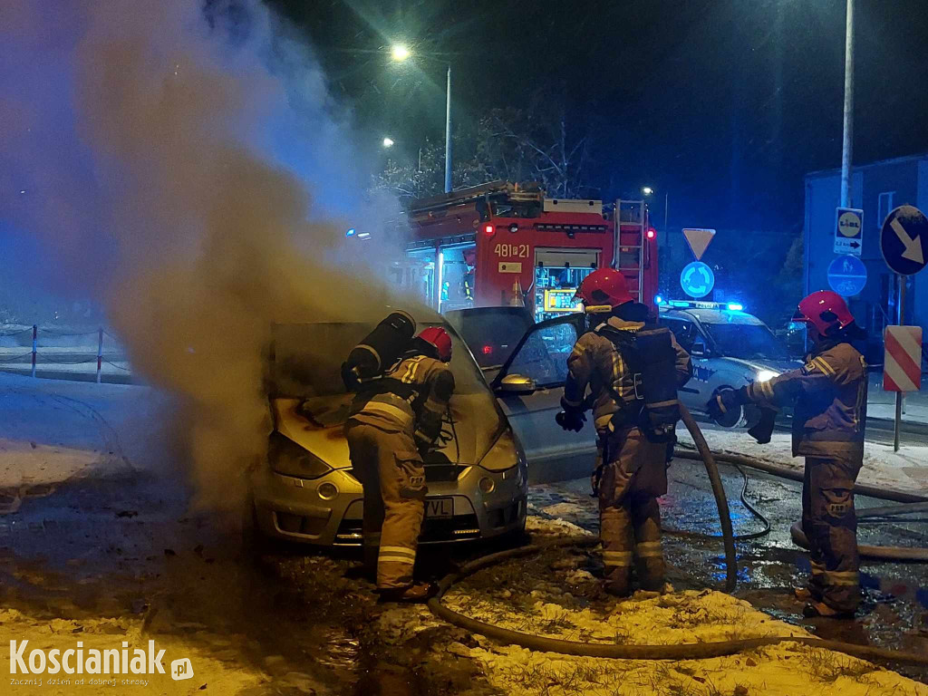 Pożar samochodu na Gostyńskiej