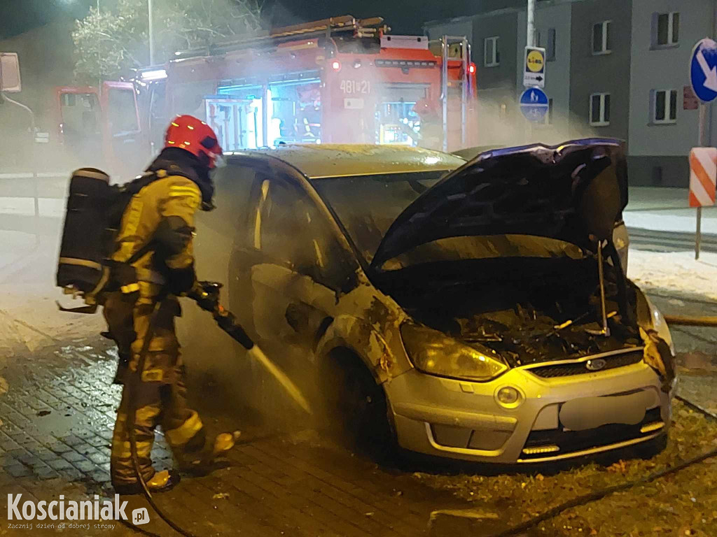 Pożar samochodu na Gostyńskiej