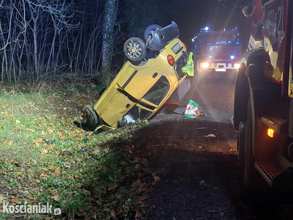 Jechała za szybko i dachowała