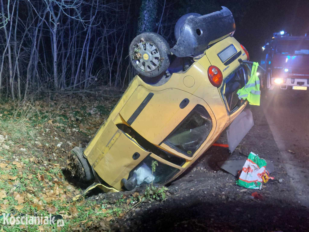 Jechała za szybko i dachowała