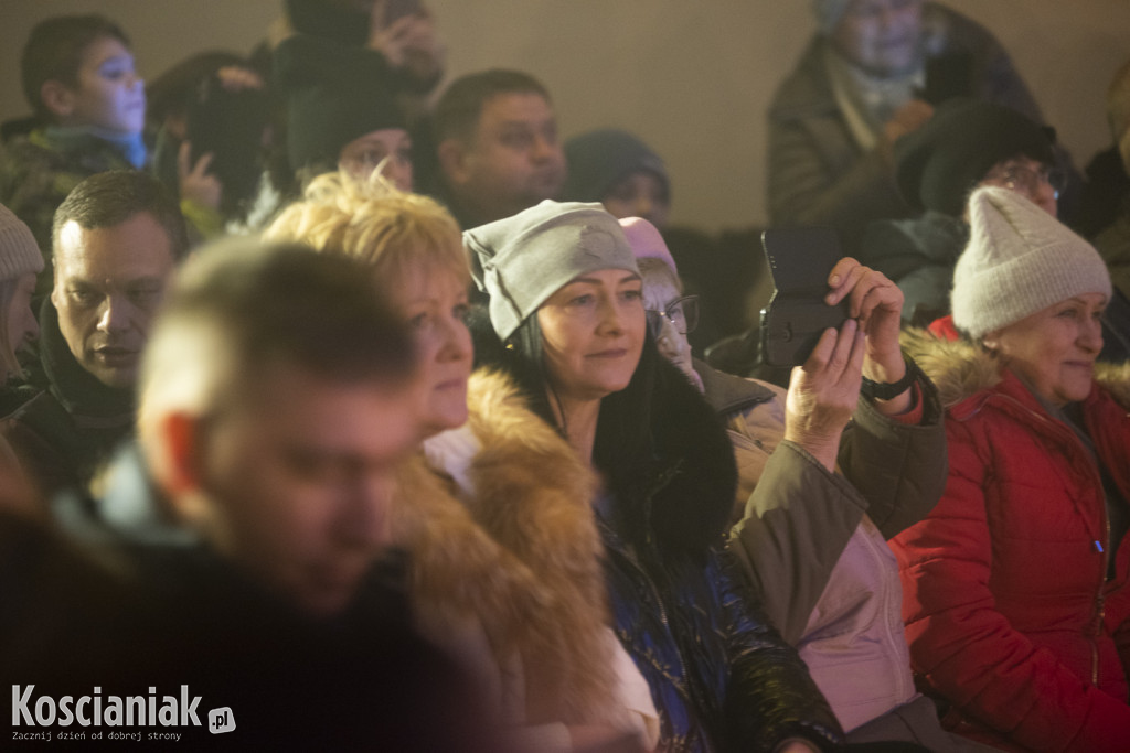 Koncert Enej w farze