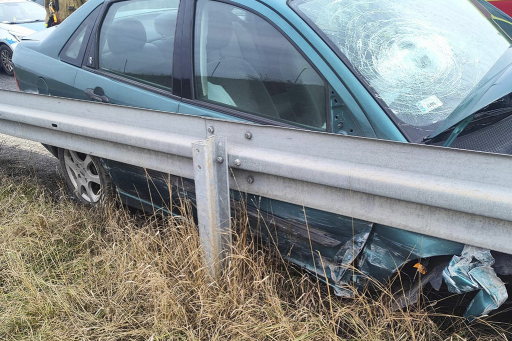 Uderzyła w bariery na S5 w ataku padaczki