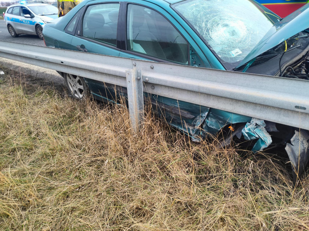 Uderzyła w bariery na S5 w ataku padaczki