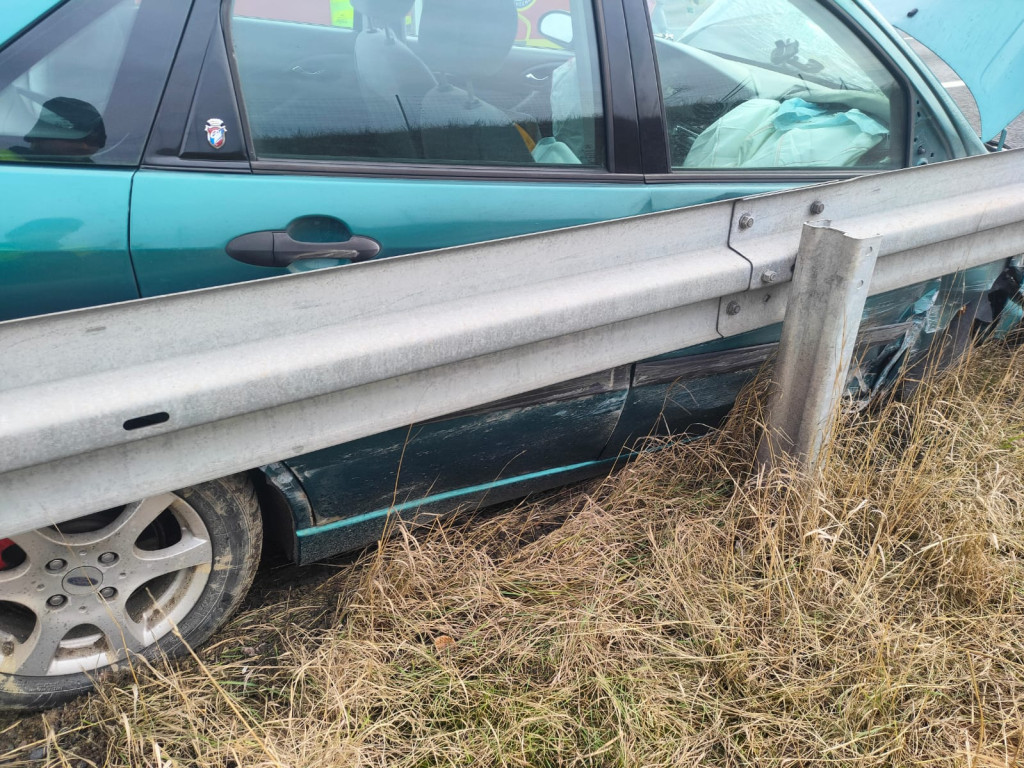 Uderzyła w bariery na S5 w ataku padaczki