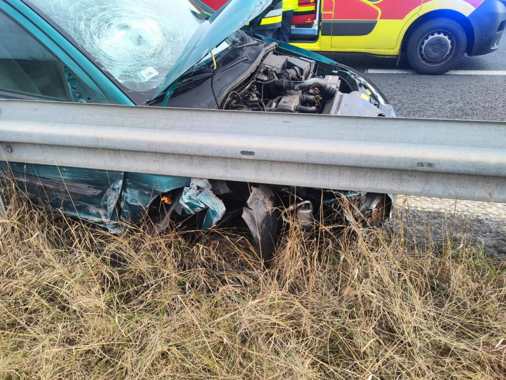 Uderzyła w bariery na S5 w ataku padaczki