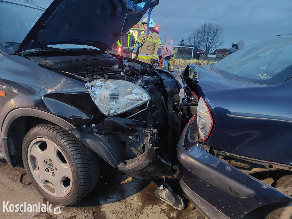 Uderzył w tył pojazdu