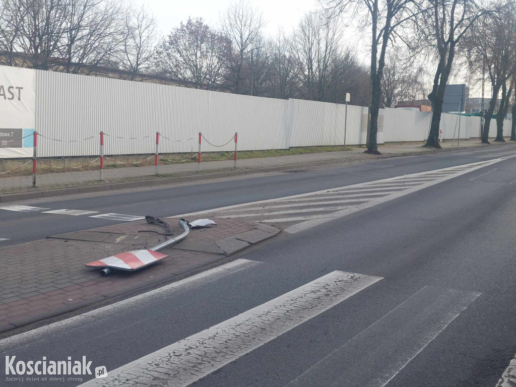 Skasował znak po pijaku