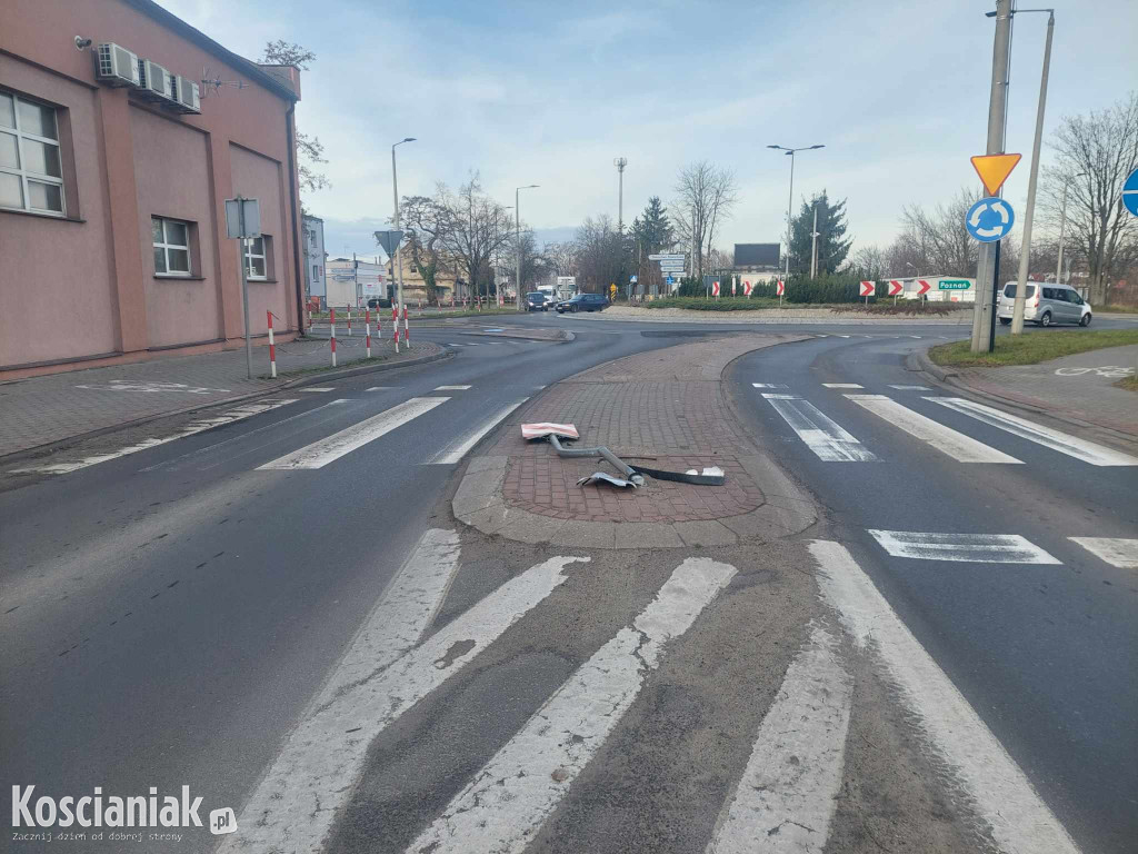 Skasował znak po pijaku