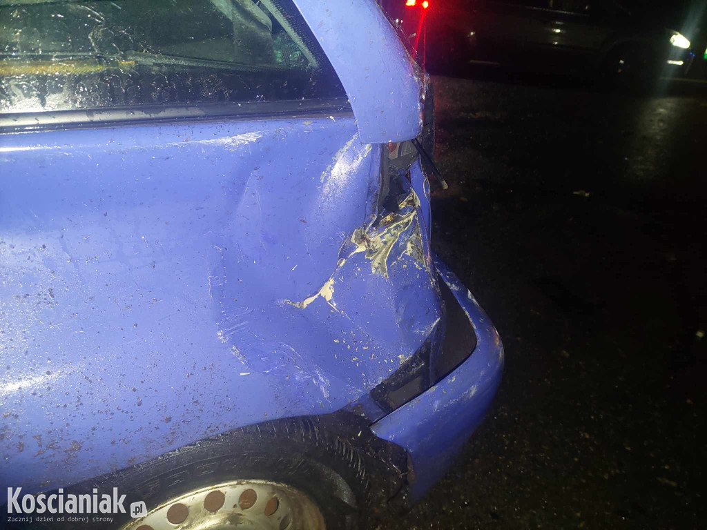 Uszkodził 4 auta i płot