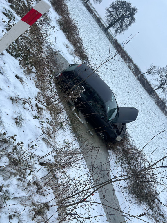 Dwa zdarzenia drogowe w gminie Śmigiel