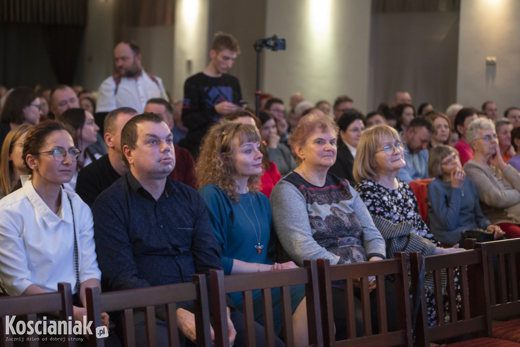 Koncert chórów w KOK