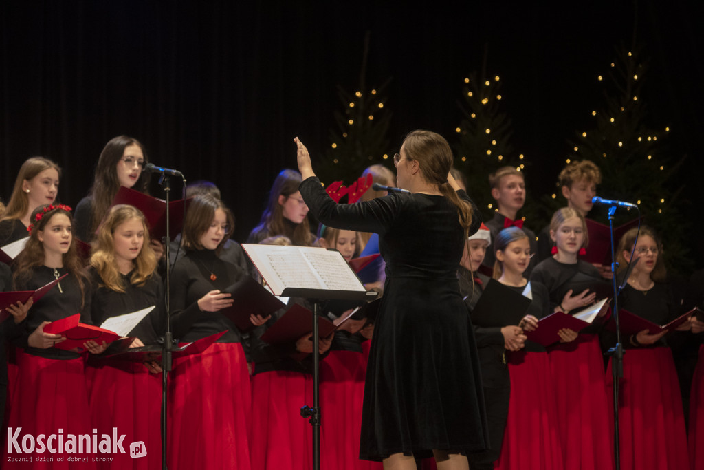 Koncert chórów w KOK