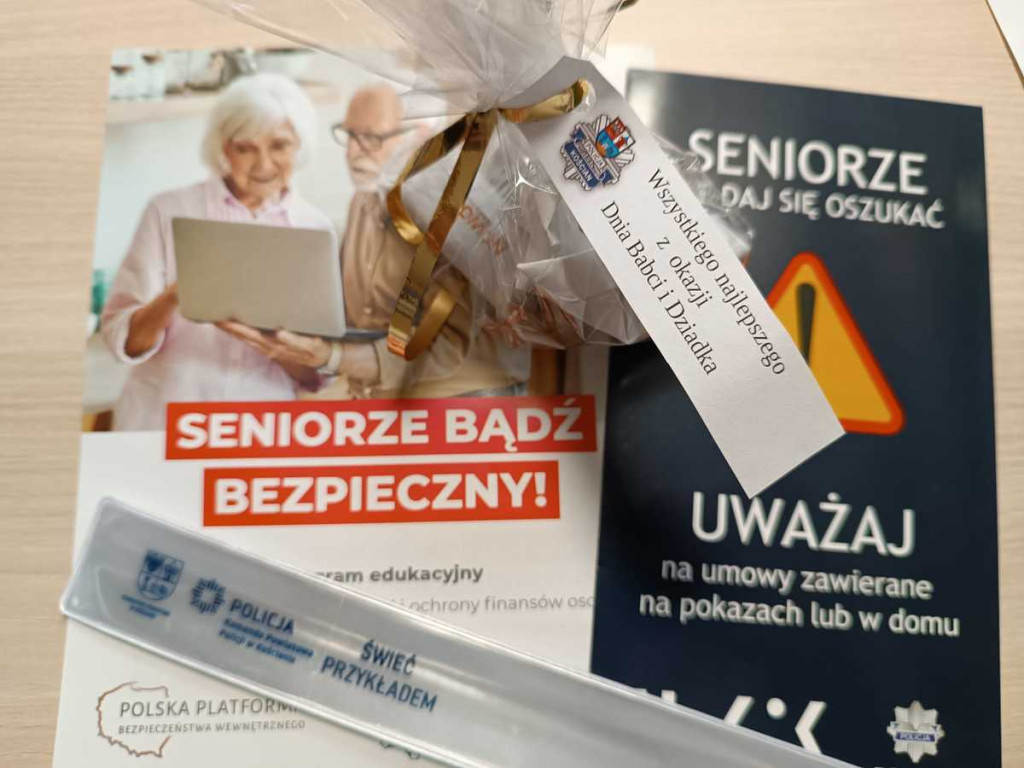 Policyjna akcja na Dzień Babci i Dziadka
