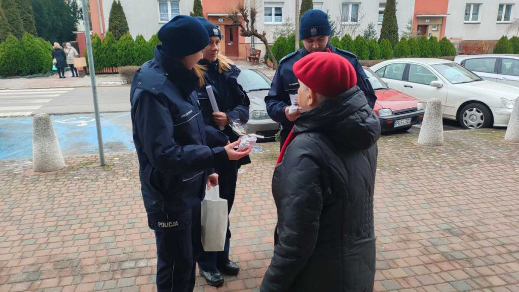 Policyjna akcja na Dzień Babci i Dziadka